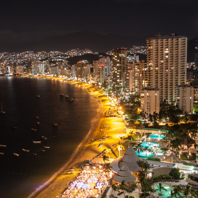 Beachfront resorts in Acapulco